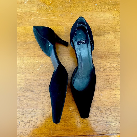 Stuart Weizman kitten heel. Size 8. runs small. Made in Spain - Picture 1 of 5